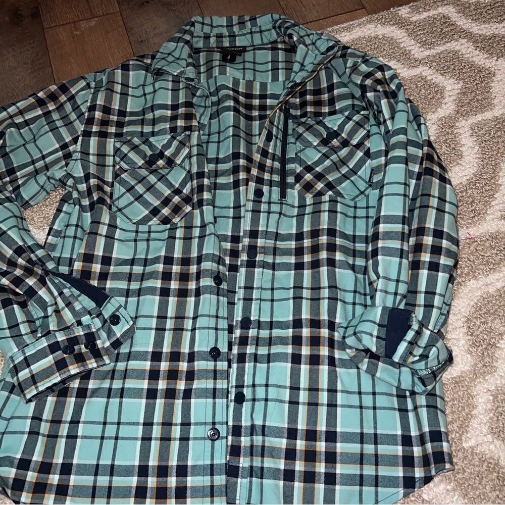Burton shirt size XS